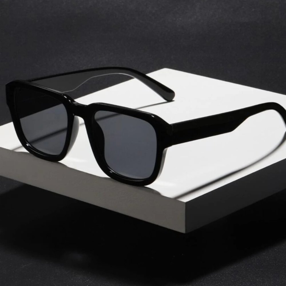 Large Square Frame Sunglasses